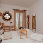 Onar Sifnos Stone Semesterbostad