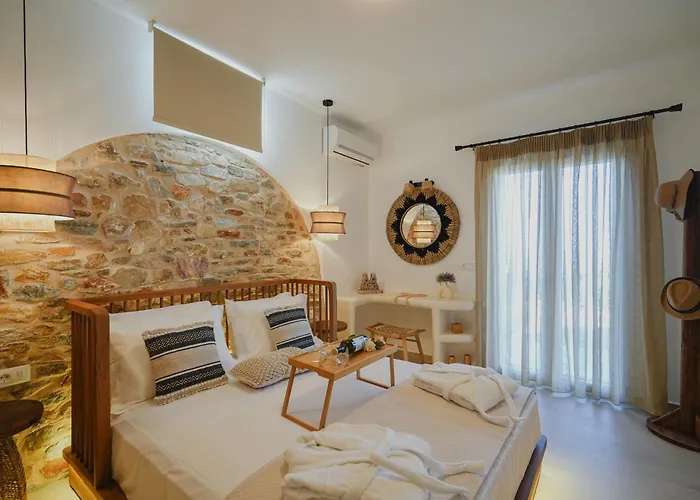 Onar Sifnos Stone * Artemonas